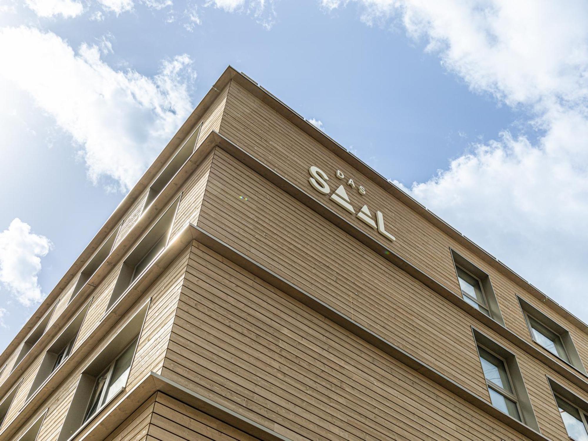 Hotel Das Saal 萨菲登安斯泰内嫩米尔 外观 照片