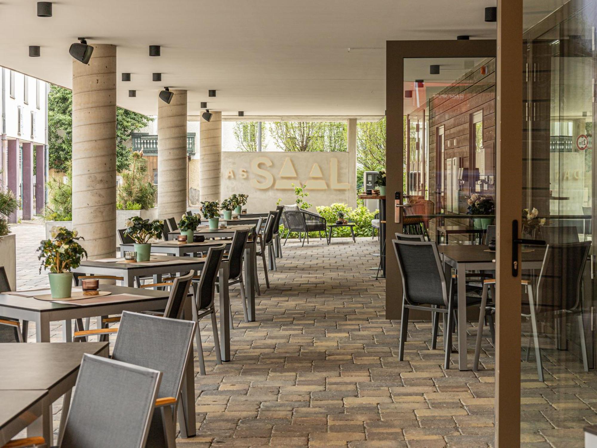 Hotel Das Saal 萨菲登安斯泰内嫩米尔 外观 照片