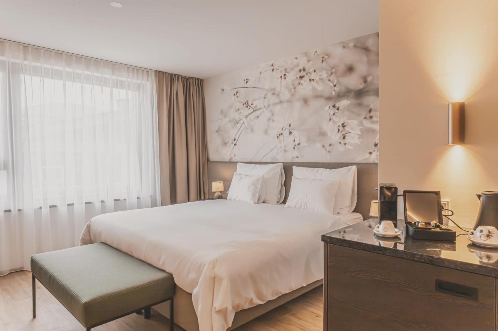 Hotel Das Saal 萨菲登安斯泰内嫩米尔 外观 照片